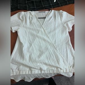 Buckle shirt worn once